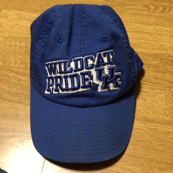 Nike Kentucky Wildcat hat!